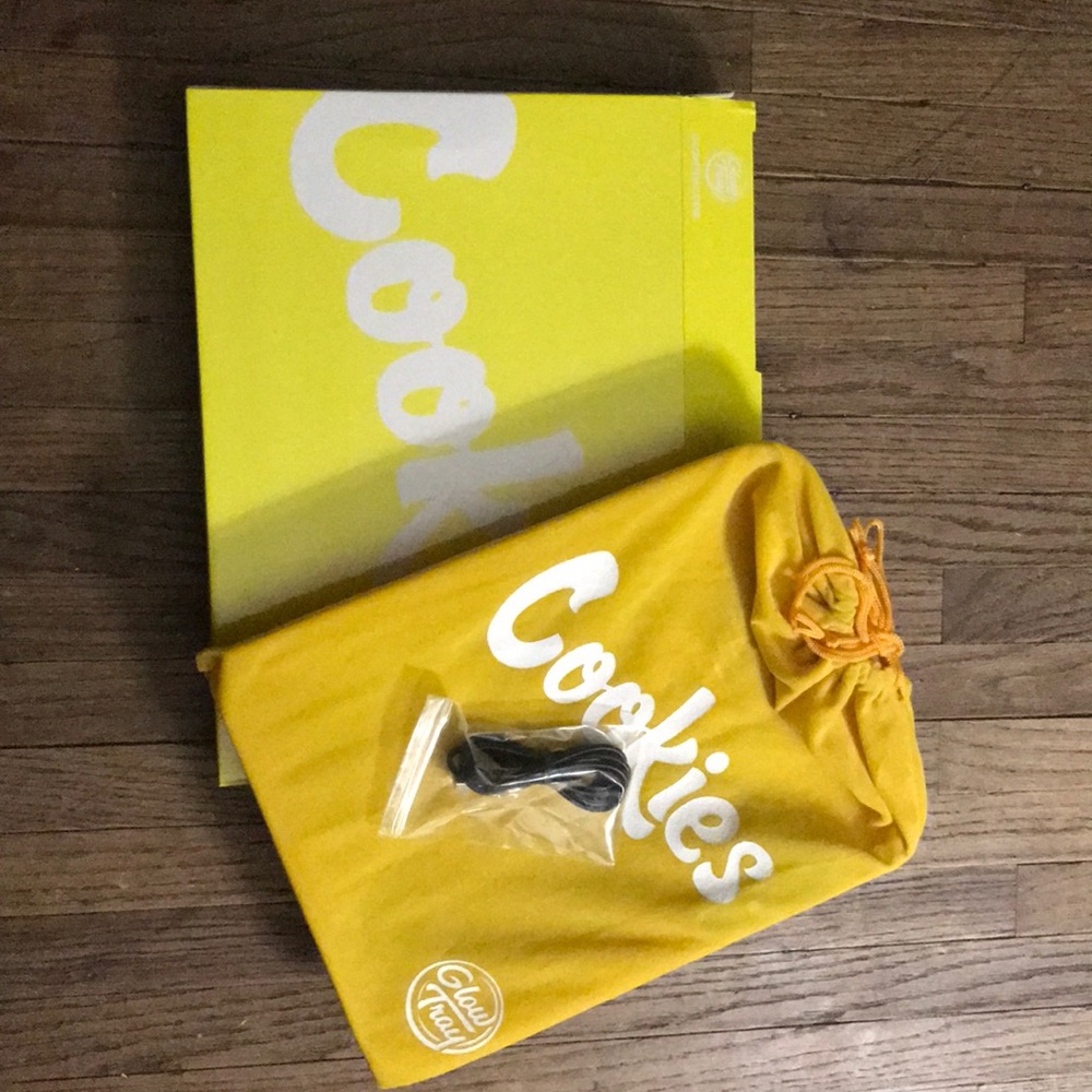 Cookies Glow Tray